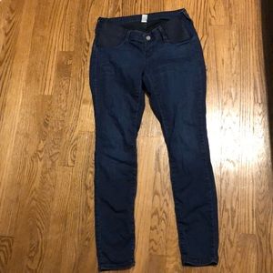 Old Navy Maternity Rockstar Skinny Jeans